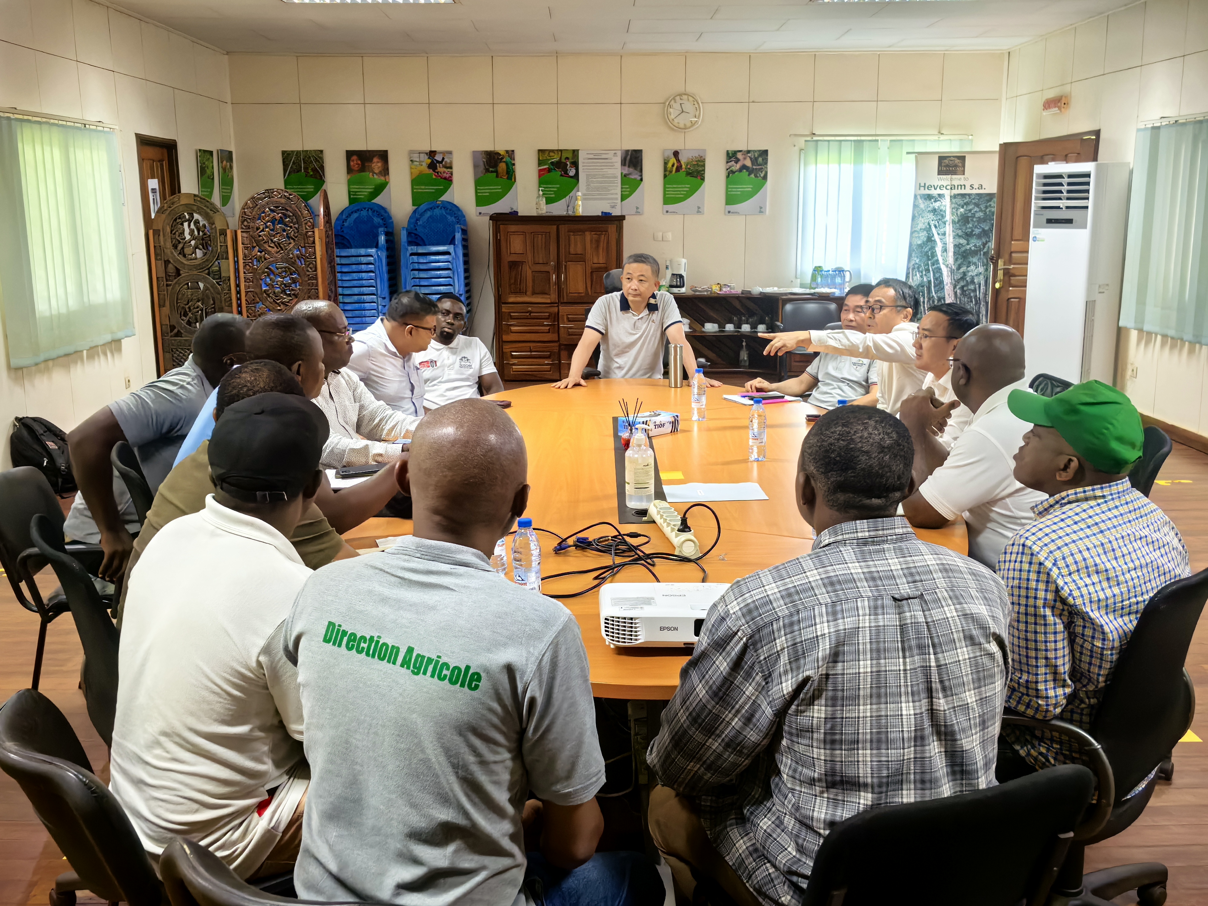 1748489229321054647.jpg 1748489229321054647.jpg